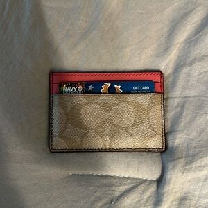 New coach card holder